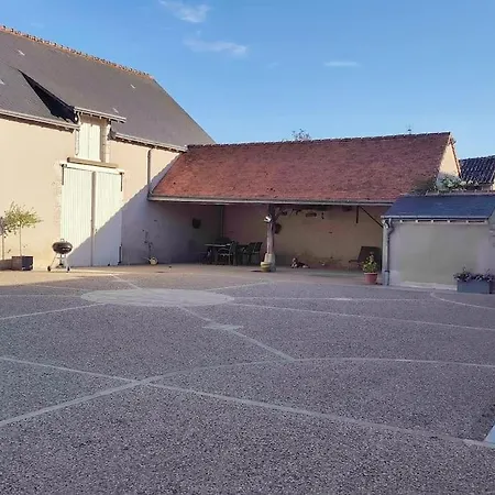 Gite Les Deux Ailes Saint-Claude-de-Diray Exterior photo